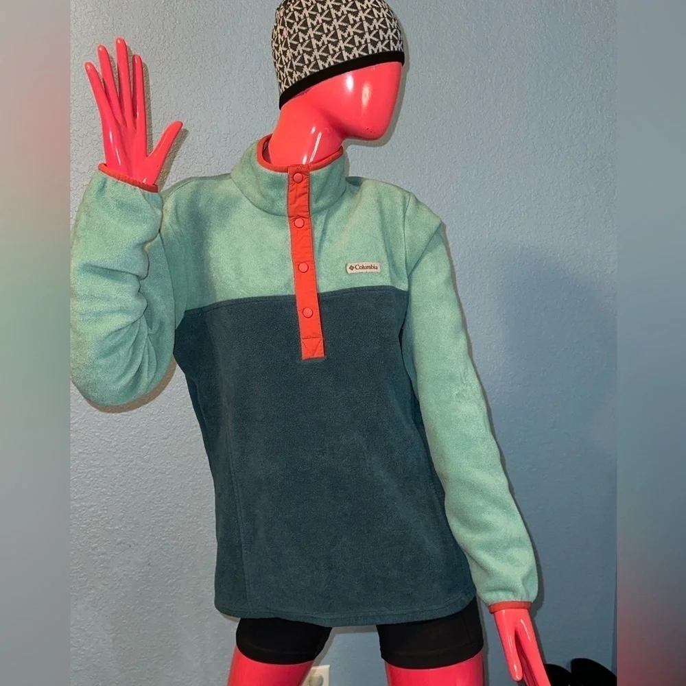 Columbia Sweater